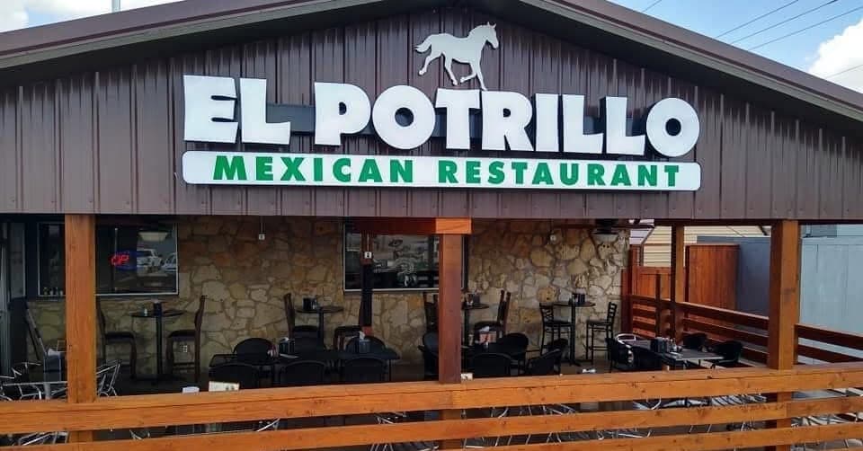 El Portrillo Mexican Restaurant 
