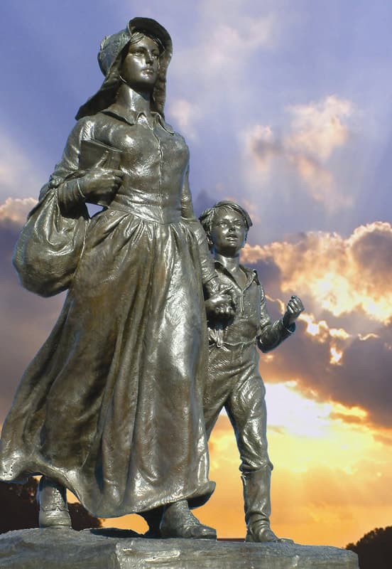 The Pioneer Woman statue and museum grounds in Ponca City
