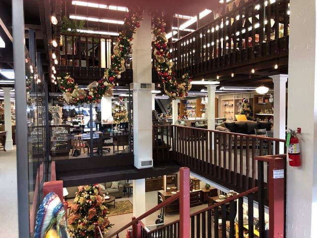 Marland Mall